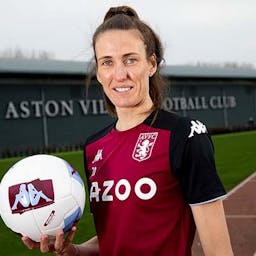 England international Jill Scott signs for Aston Villa
